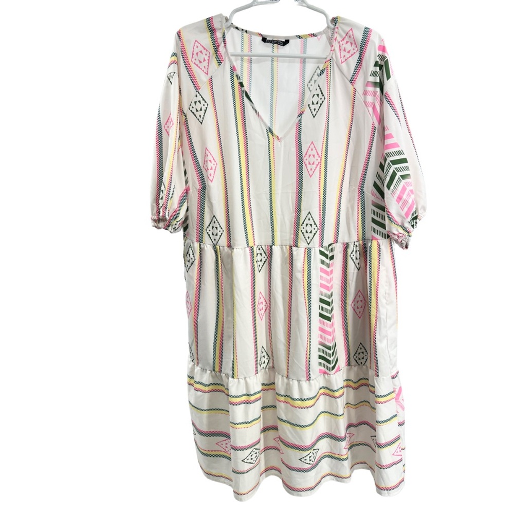 Bloomchic balloon short sleeve native colorful white plus pink green tiered